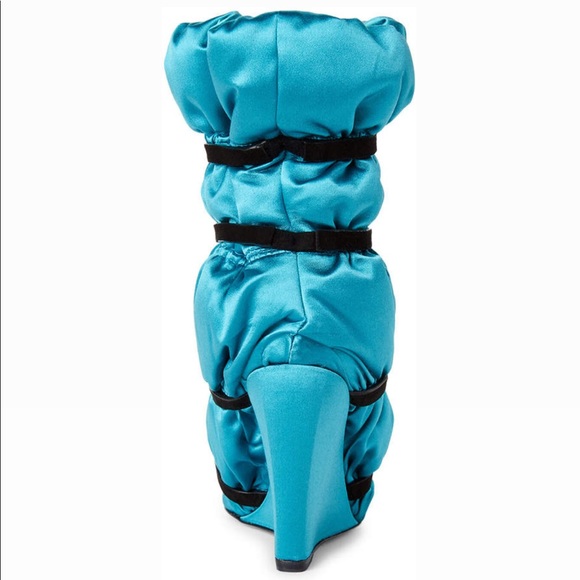 Stuart Weitzman Blue Duvet Wedge Satin SILK Bootie - Picture 8 of 9
